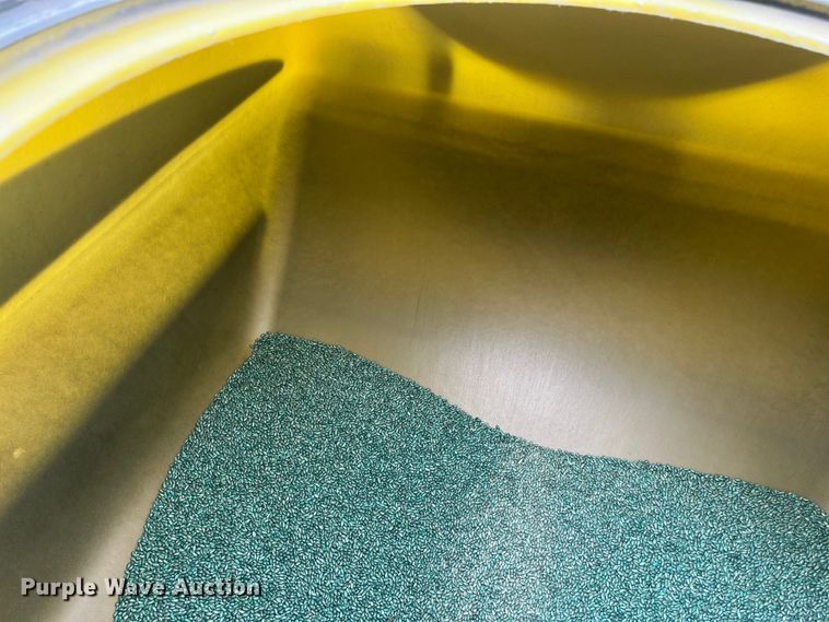 image for item DK7793 2019 John Deere 1725C Exact Emerge  planter