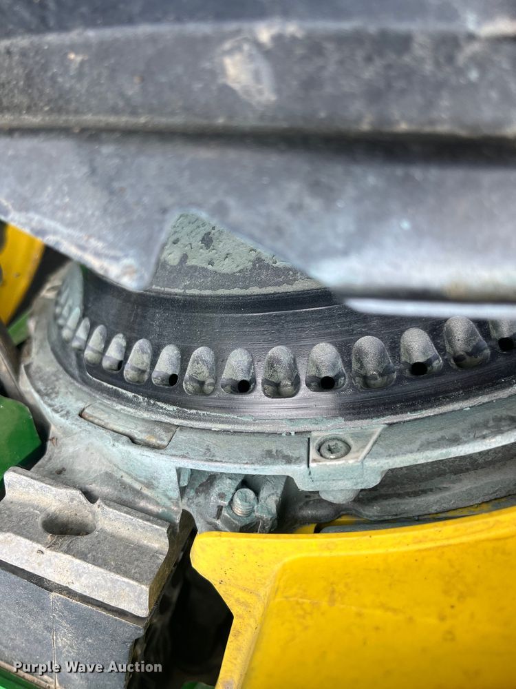 image for item DK7793 2019 John Deere 1725C Exact Emerge  planter