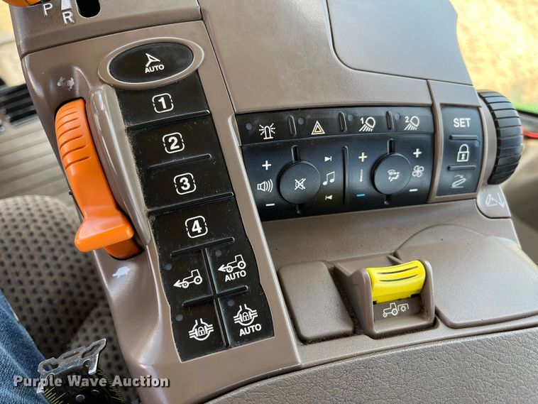 image for item DK7794 2018 John Deere 8295R  MFWD tractor