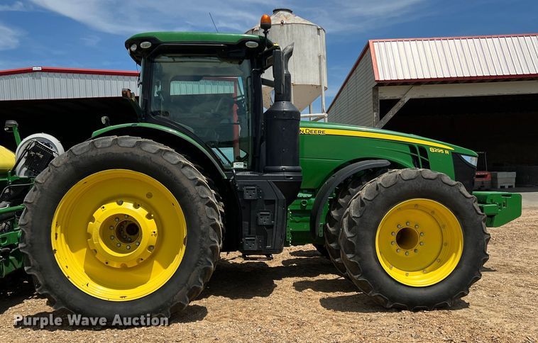 image for item DK7796 2018 John Deere 8295R  MFWD tractor