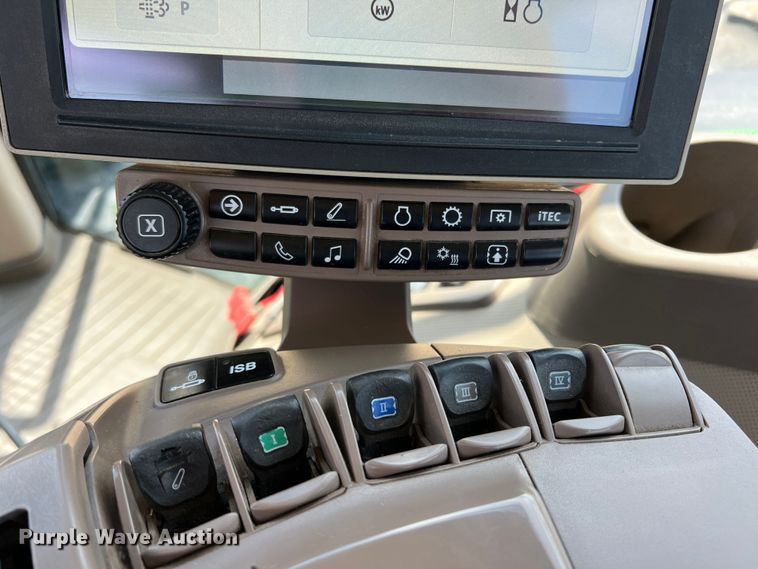 image for item DK7796 2018 John Deere 8295R  MFWD tractor