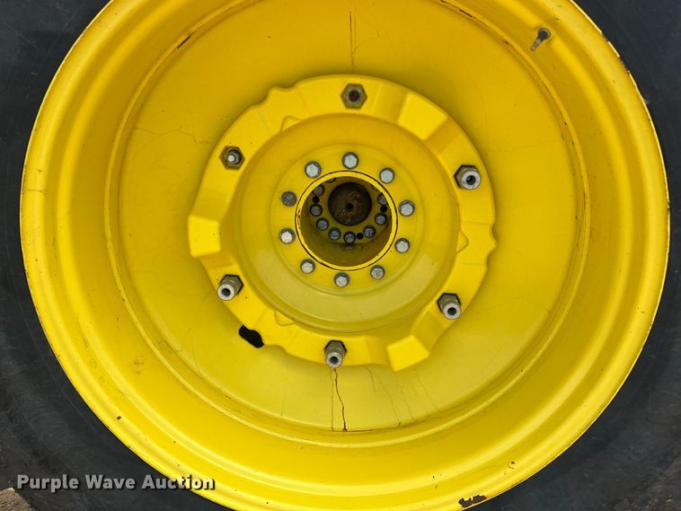 image for item DK7798 2018 John Deere 8400R  MFWD tractor