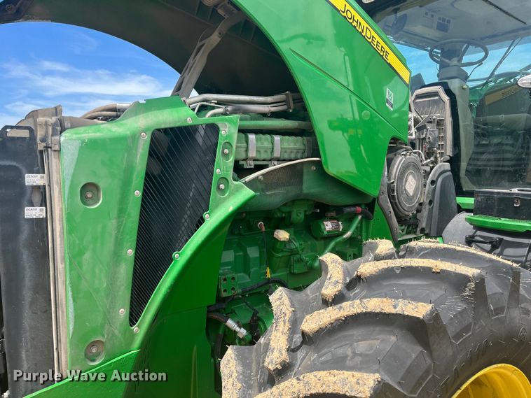 image for item DK7798 2018 John Deere 8400R  MFWD tractor