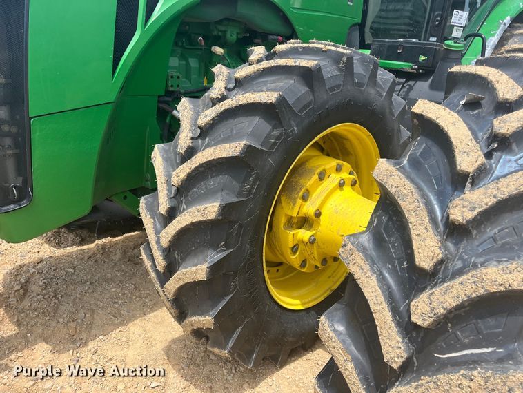 image for item DK7798 2018 John Deere 8400R  MFWD tractor