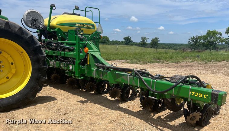 image for item DK7799 2019 John Deere 1725C Exact Emerge  planter