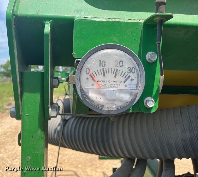 image for item DK7799 2019 John Deere 1725C Exact Emerge  planter