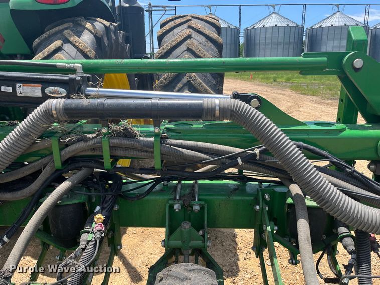 image for item DK7799 2019 John Deere 1725C Exact Emerge  planter