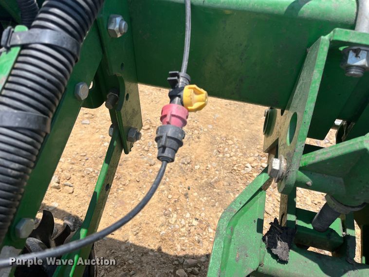 image for item DK7799 2019 John Deere 1725C Exact Emerge  planter