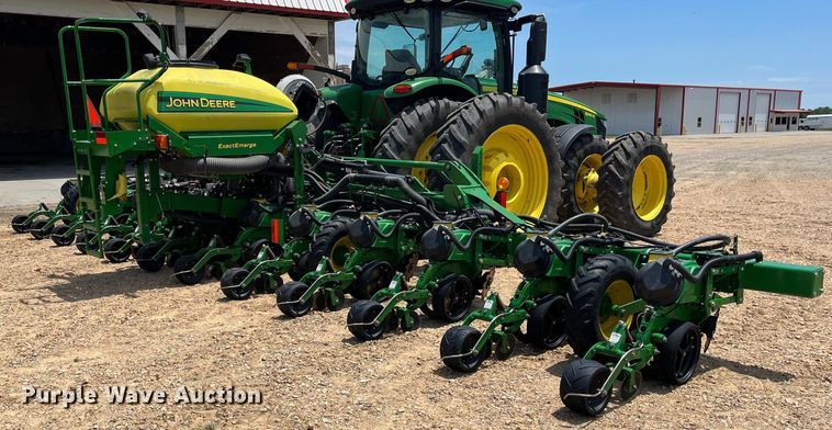 image for item DK7801 2019 John Deere 1725C Exact Emerge  planter