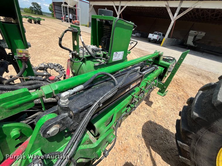 image for item DK7801 2019 John Deere 1725C Exact Emerge  planter