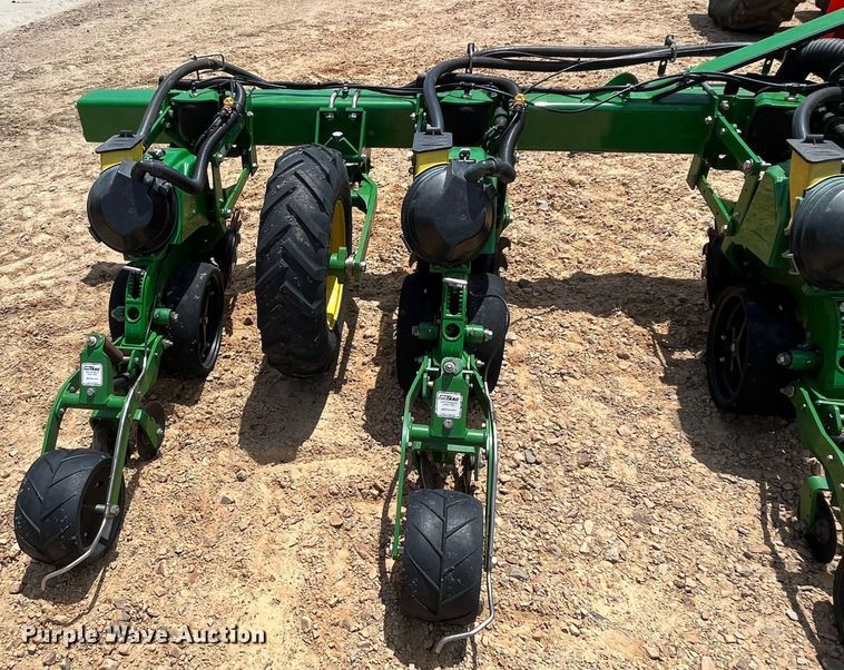 image for item DK7801 2019 John Deere 1725C Exact Emerge  planter