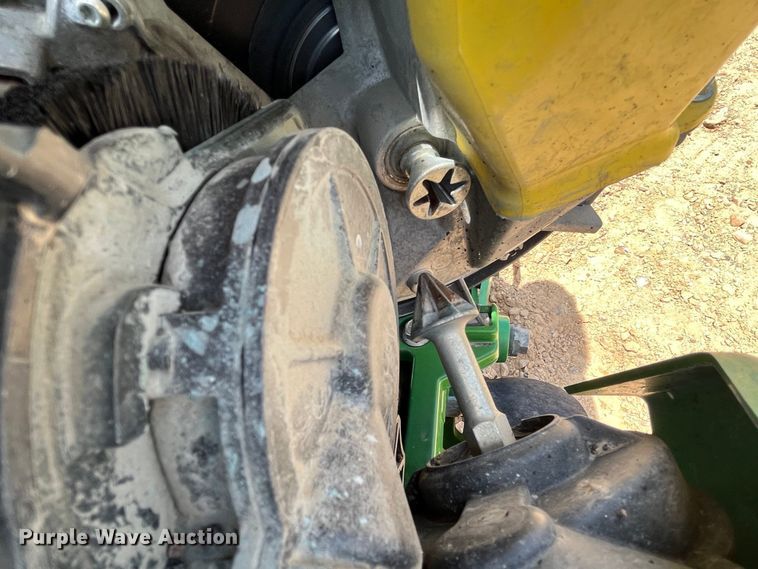 image for item DK7801 2019 John Deere 1725C Exact Emerge  planter