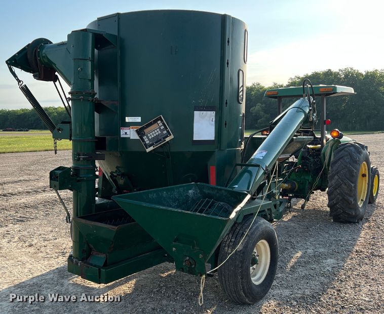 image for item DK7802 Arts Way 472110  feed grinder/mixer