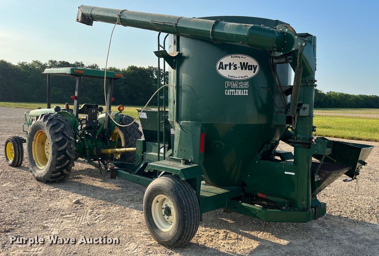 image for item DK7802 Arts Way 472110  feed grinder/mixer