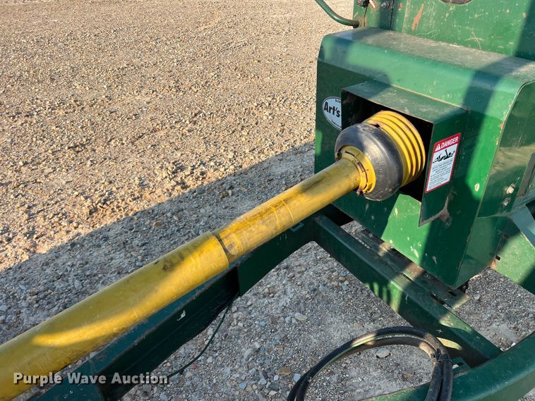 image for item DK7802 Arts Way 472110  feed grinder/mixer