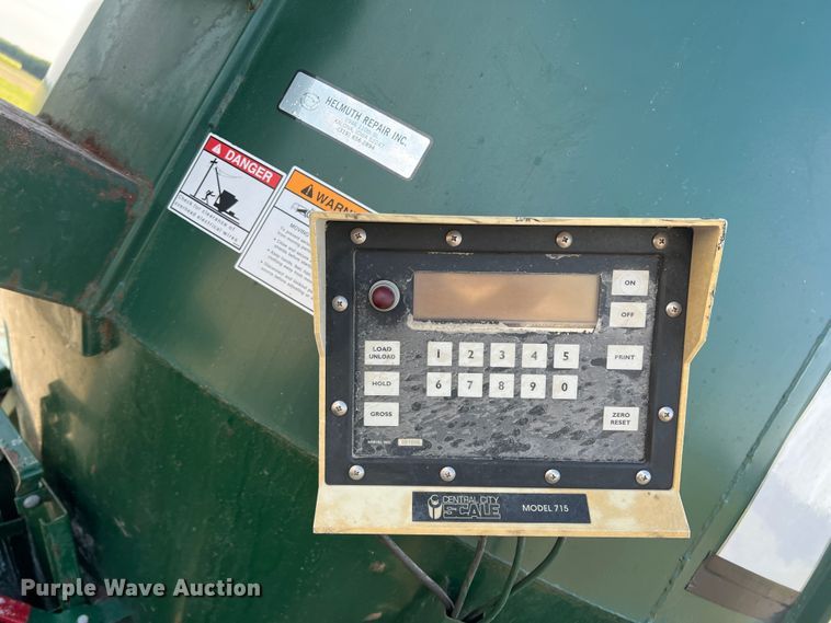 image for item DK7802 Arts Way 472110  feed grinder/mixer