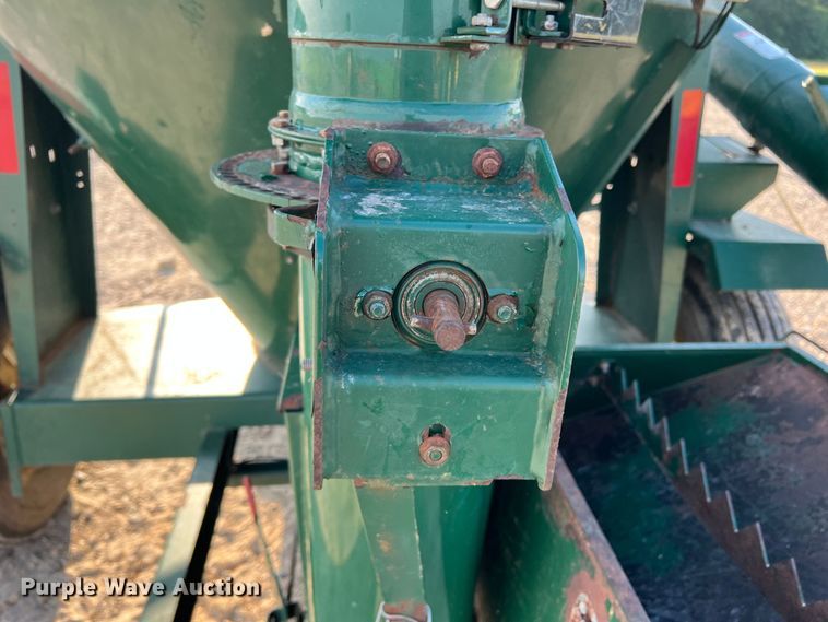 image for item DK7802 Arts Way 472110  feed grinder/mixer