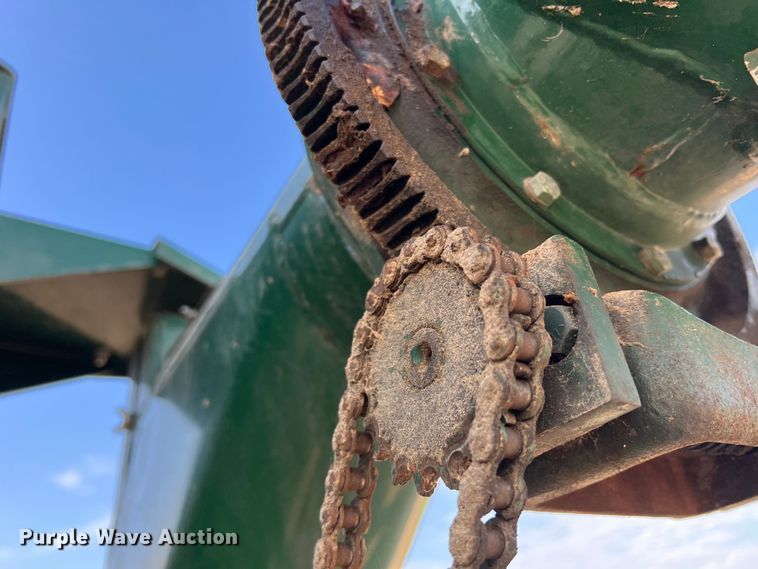 image for item DK7802 Arts Way 472110  feed grinder/mixer