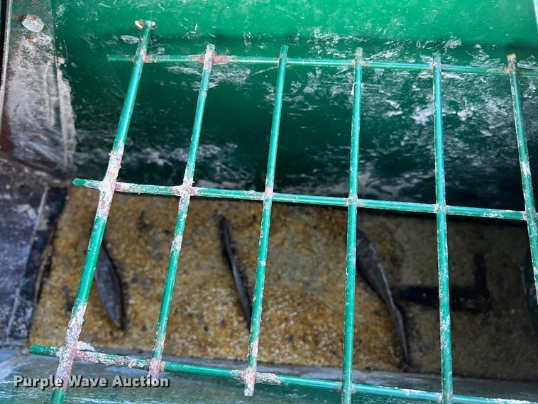 image for item DK7802 Arts Way 472110  feed grinder/mixer