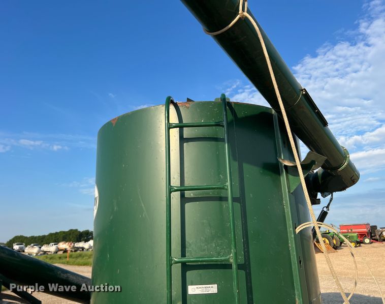 image for item DK7802 Arts Way 472110  feed grinder/mixer