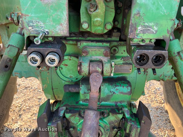 image for item DK7805 1972 John Deere 4320 tractor