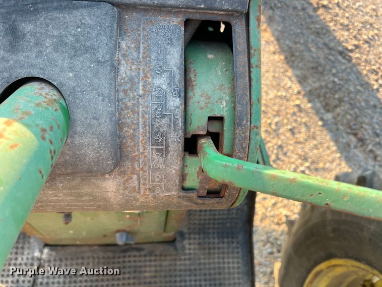 image for item DK7805 1972 John Deere 4320 tractor