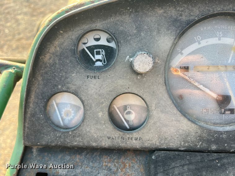 image for item DK7805 1972 John Deere 4320 tractor