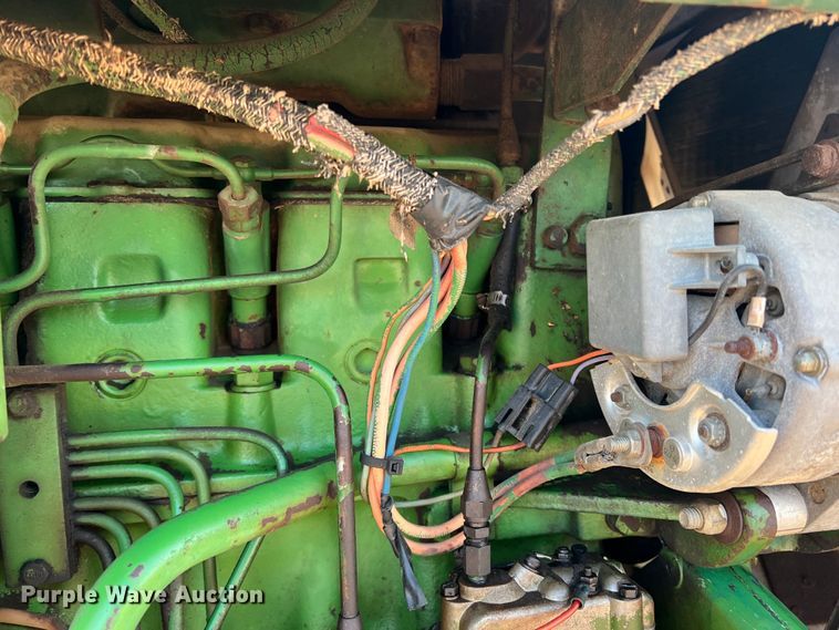 image for item DK7805 1972 John Deere 4320 tractor