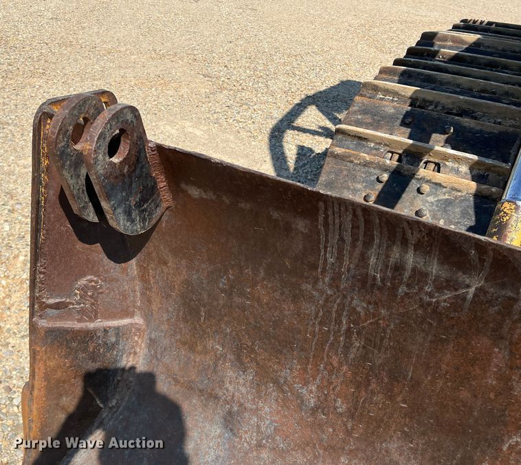 image for item DK7806 1982 Caterpillar D6D  dozer