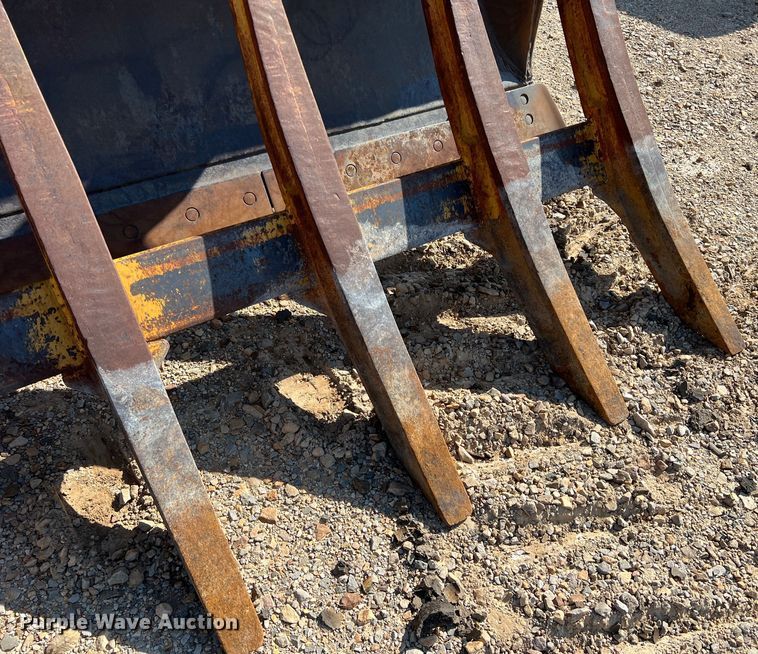 image for item DK7806 1982 Caterpillar D6D  dozer