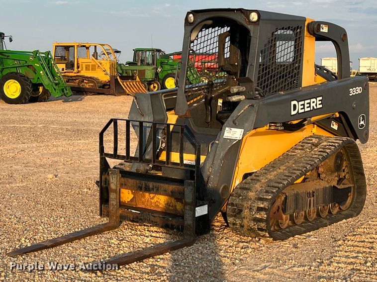 image for item DK7807 2011 John Deere 333D  tracked skid steer loader