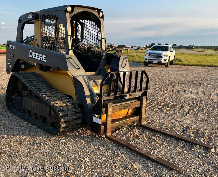 image for item DK7807 2011 John Deere 333D  tracked skid steer loader