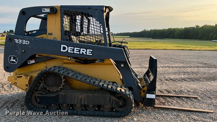 image for item DK7807 2011 John Deere 333D  tracked skid steer loader