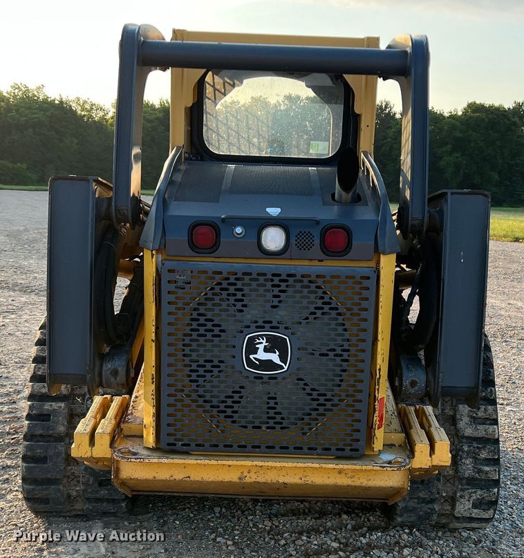 image for item DK7807 2011 John Deere 333D  tracked skid steer loader