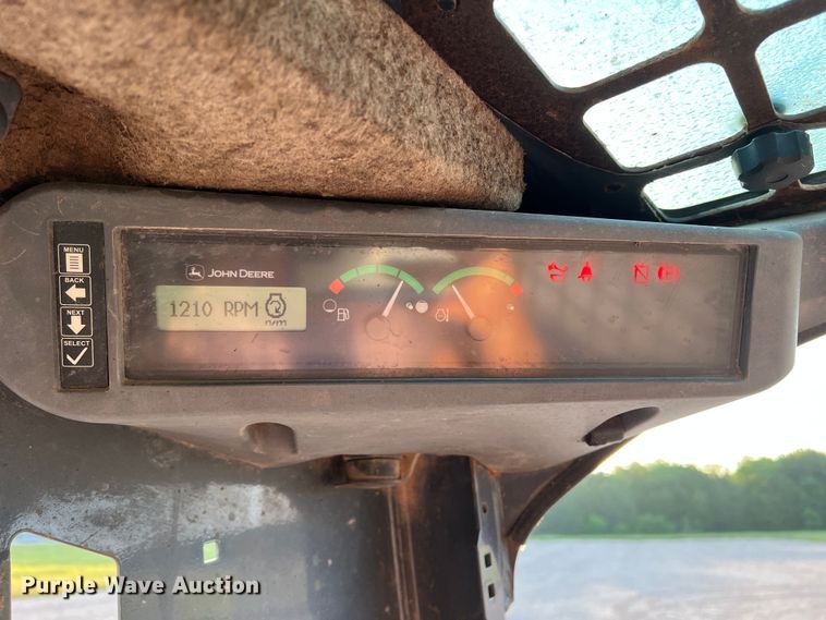 image for item DK7807 2011 John Deere 333D  tracked skid steer loader