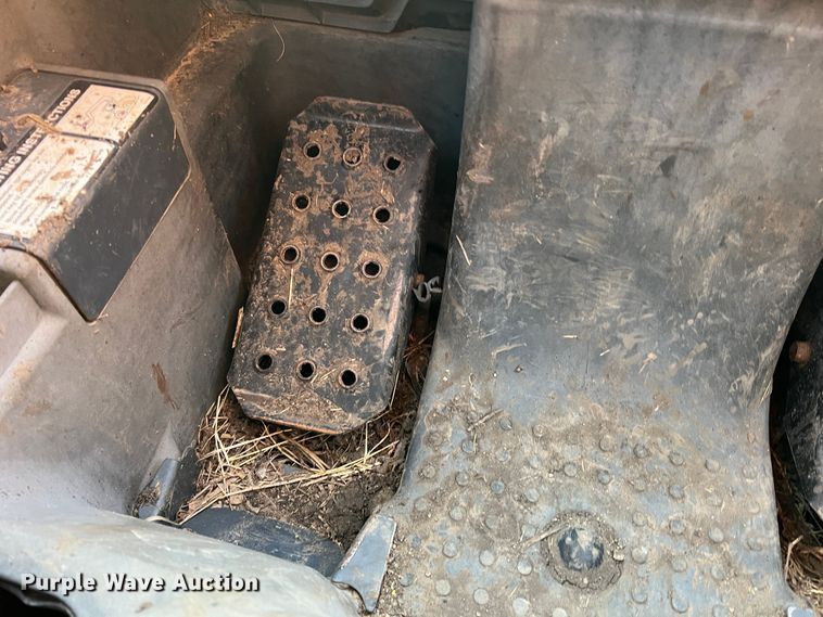 image for item DK7807 2011 John Deere 333D  tracked skid steer loader