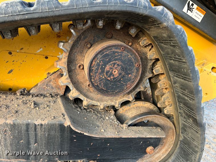 image for item DK7807 2011 John Deere 333D  tracked skid steer loader