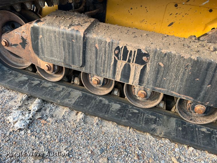 image for item DK7807 2011 John Deere 333D  tracked skid steer loader