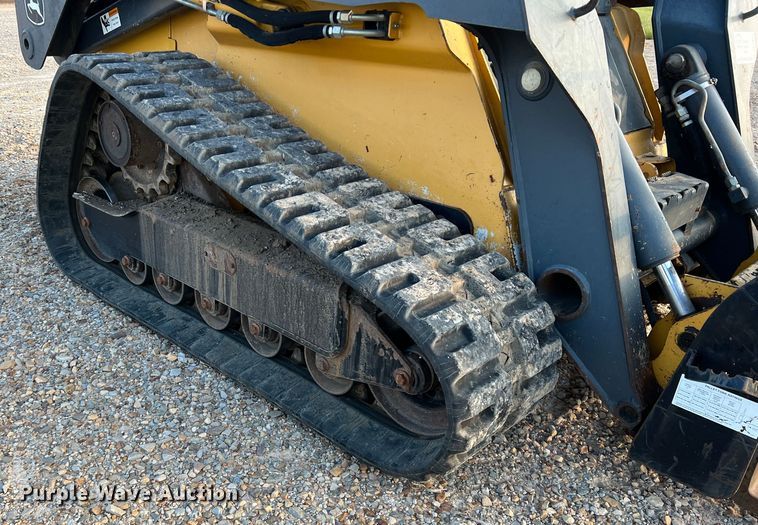 image for item DK7807 2011 John Deere 333D  tracked skid steer loader