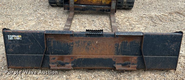 image for item DK7807 2011 John Deere 333D  tracked skid steer loader