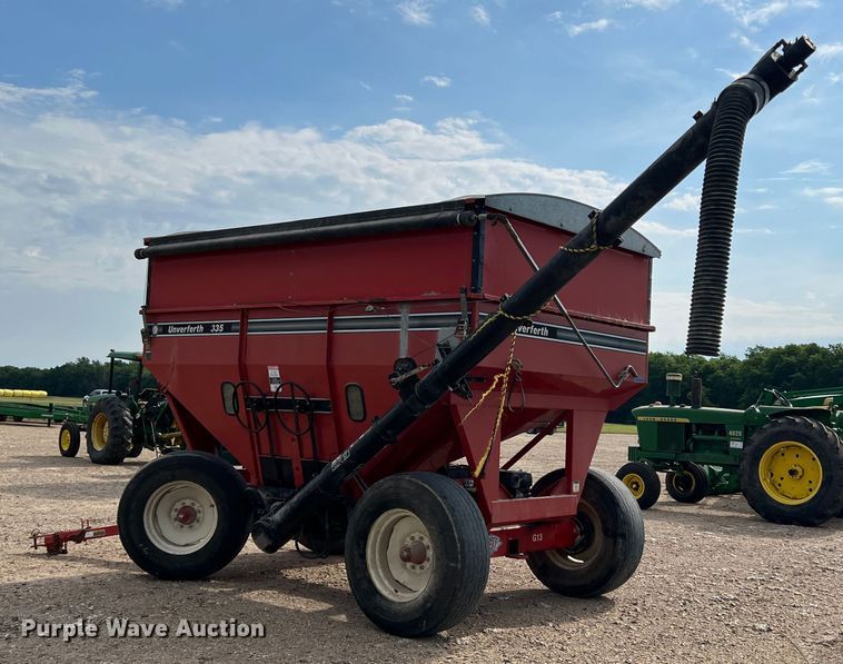 image for item DK7808 Unverferth 335  gravity wagon