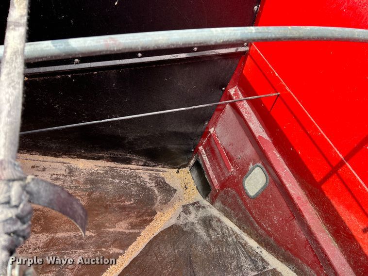 image for item DK7808 Unverferth 335  gravity wagon