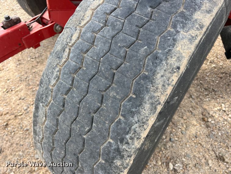 image for item DK7808 Unverferth 335  gravity wagon