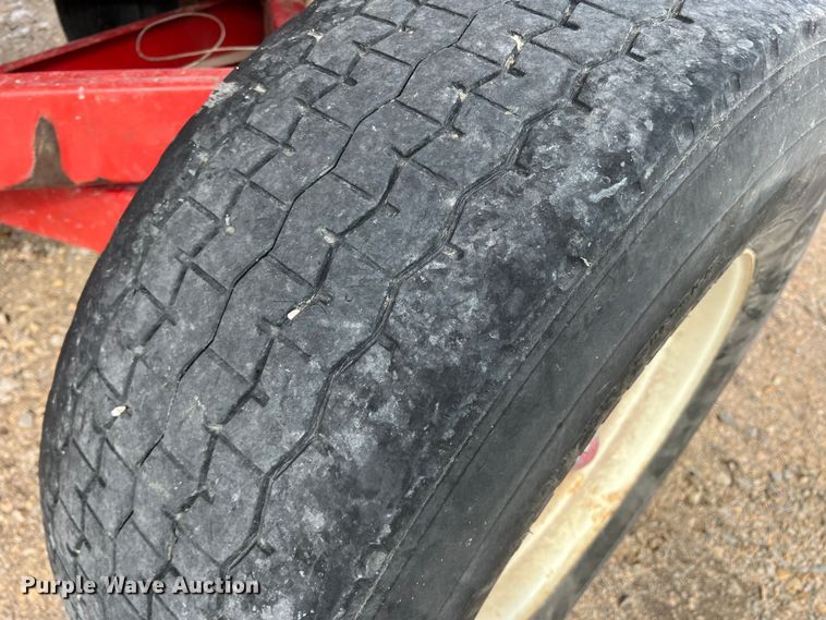 image for item DK7808 Unverferth 335  gravity wagon