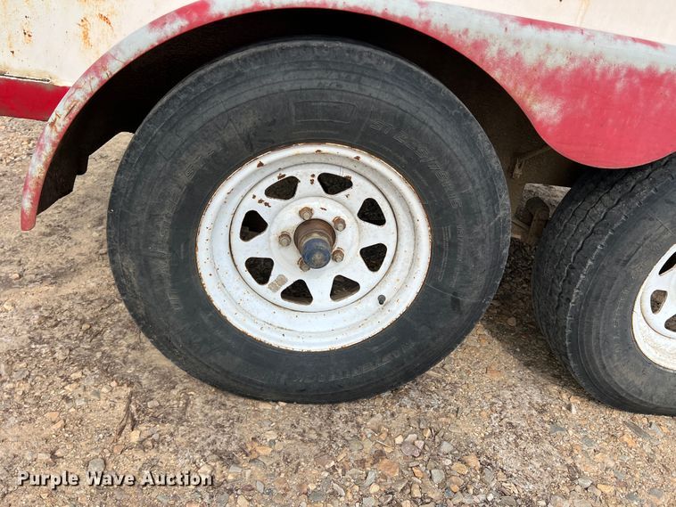 image for item DK7810 Fuel tank trailer