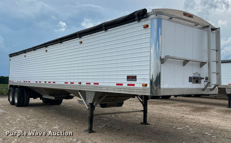 image for item DK7816 2015 Timpte  grain trailer