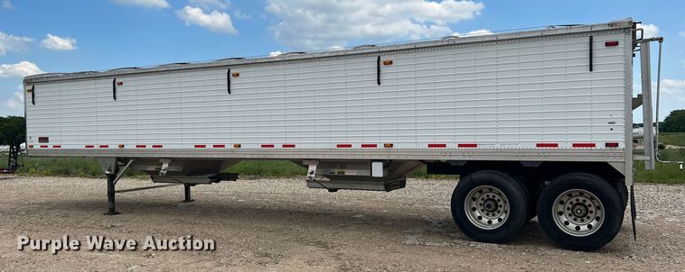 image for item DK7816 2015 Timpte  grain trailer