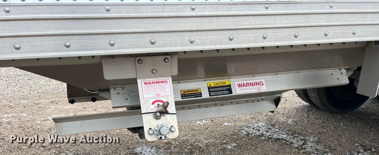 image for item DK7816 2015 Timpte  grain trailer