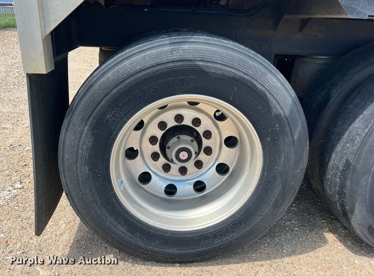 image for item DK7816 2015 Timpte  grain trailer