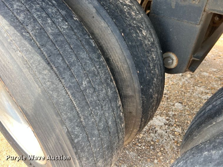 image for item DK7816 2015 Timpte  grain trailer